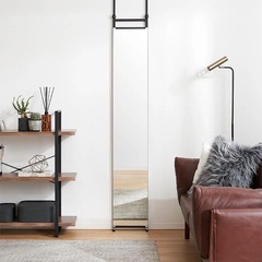 [幅30] 全身鏡 突っ張りミラー 姿見 薄型 スリム 省スペース  LOWYAの画像