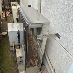 コロナの石油小形給湯機「UIB-SA382 (MS)」中古ですが、2023年式ですので新しいですの画像