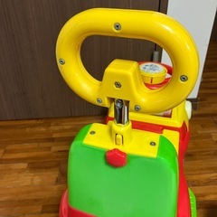 わんわん　足蹴り車　手押し車　室内車の画像