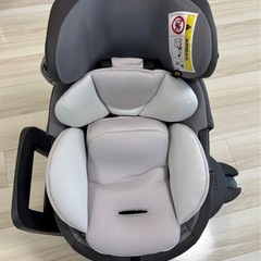 combiチャイルドシートの画像