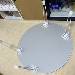 折りたたみテーブル（ローテーブル）の画像