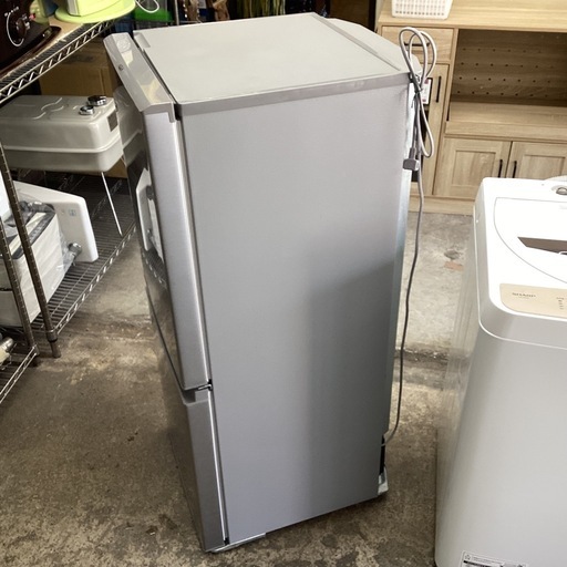 万代店　アクア　冷蔵庫　AQR-13M 22年製