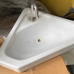 TOTO隅付き便器の画像