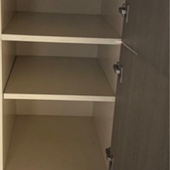 収納棚の画像