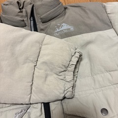 ブリーズ　子供用　アウター　100の画像