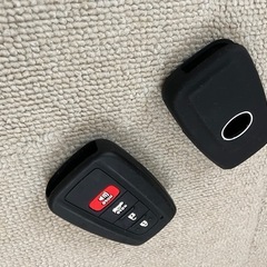 トヨタ　シリコンキーケースカバー　50プリウス等の画像