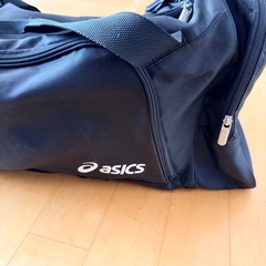 アシックス　ボストンバッグ　大　旅行バッグの画像