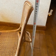 ラタン製座椅子の画像
