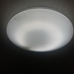 シーリングライト　８畳用　リモコン付き　蛍光管タイプの画像