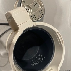 電気ポットの画像
