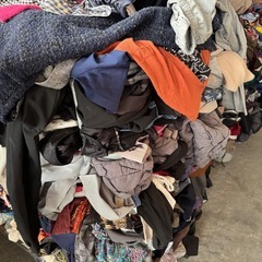 45リットル袋詰め放題500円❗️再開しました‼️フリマ仕入れ、転売仕入れ、ボランティア寄付など用途多数‼️の画像