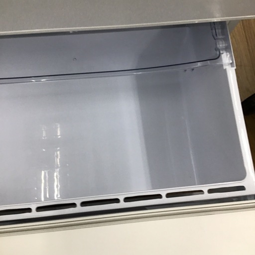 #D-17【ご来店頂ける方限定】AQUAの3ドア冷凍冷蔵庫です