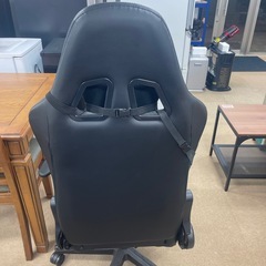 ゲーミングチェアの画像