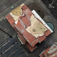 レンガ  ガーデニング、暖炉、焼却炉作りに！の画像