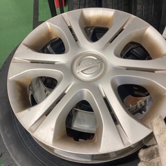 タイヤホイールセットの画像