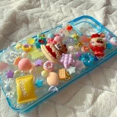 【一点物】メルヘンスイーツデコ iPhone13、14、15ケースの画像