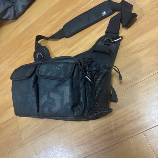 azusaロッド70L DAIWA ダイワ/18フリームス LT 2500(ハンドルカバー無し) サイドフィットバッグ（D） ルアー各
