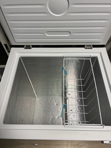 上開き冷凍庫　冷凍ストッカー
