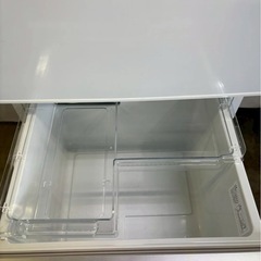 【6ヶ月保証】Hisense 3ドア冷蔵庫 HR-D2801W 2020年製 282L 右開きの画像