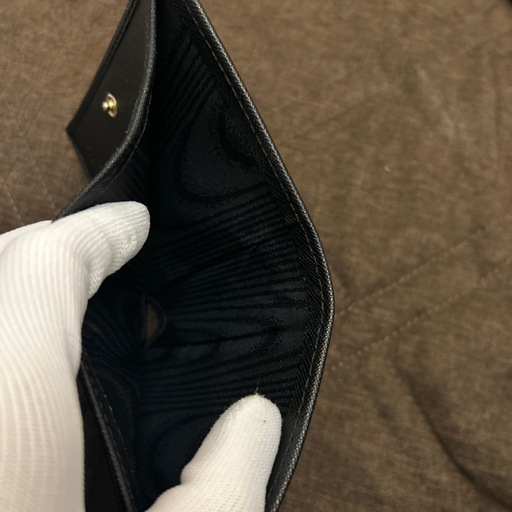 プラダ 二つ折り財布 財布 サフィアーノミニ財布