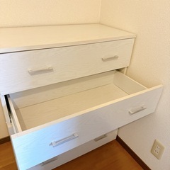 ニトリ 洋服タンスの画像