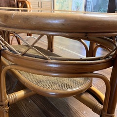 ラタンセンターテーブルの画像