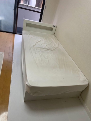シングルベッド　　　　引き出し付き　中古