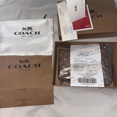 coach  オリジナル色モデル　二折財布の画像