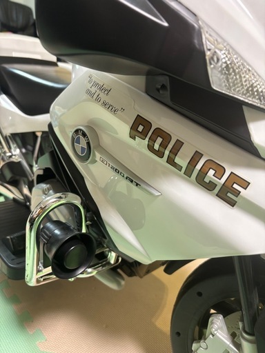BMW 乗用バイク（R1200RT POLICE）電動 子供用 美品
