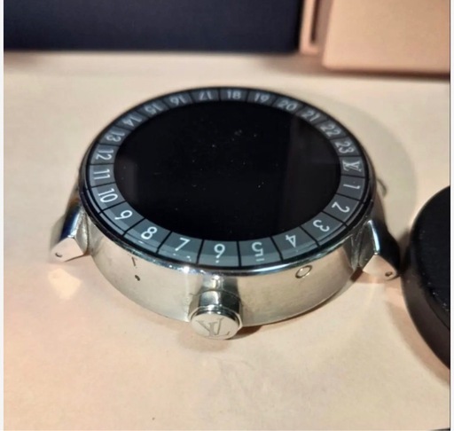 
Louis Vuitton タンブールホライゾン V1