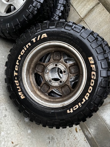 ジムニー　ホイールタイヤセット　16インチ