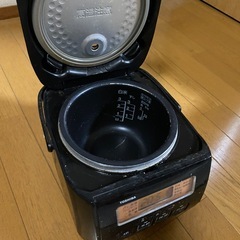 TOSHIBA 東芝　保温釜　炊飯器　RC-5SH 0.54L 2014年製の画像