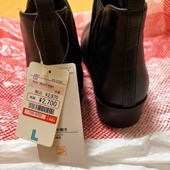 新品未使用ショートブーツ　の画像