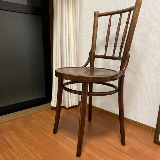 輸入品椅子