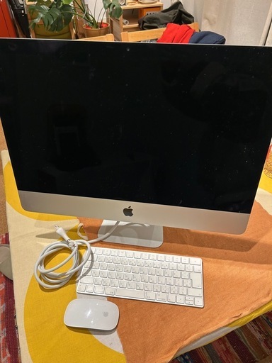 iMac 21.5 (2017年製)  動作問題なし