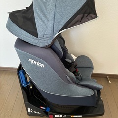 アップリカ　クルリラ　チャイルドシートの画像