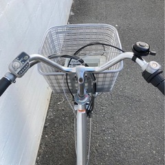 1814業界最長12ヶ月保証付！送料無料エリア多数！安全整備済み！電動自転車の画像