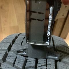 軽自動車用スタッドレスタイヤ4本セット155/65R14の画像