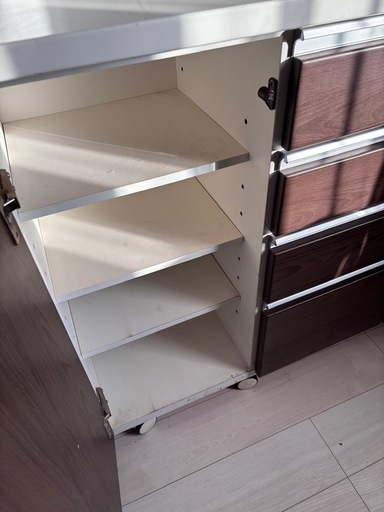 収納家具