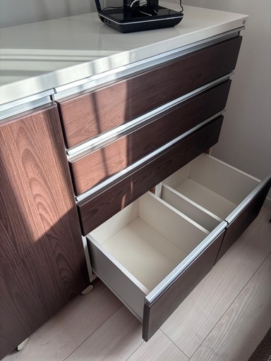 収納家具