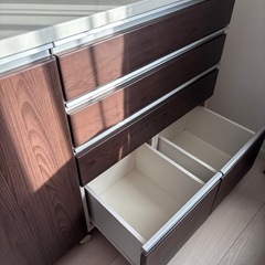 収納家具の画像