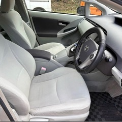 【車検長い・低走行】トヨタ プリウス シルバー すぐ乗れます！の画像