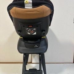 エールべべ　チャイルドシートの画像