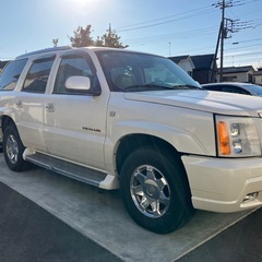 【車検取得費用込み】三井物産ディーラー新車並行/米国走行0km!キャデラックエスカレード05 美車/kmメーター仕様の画像
