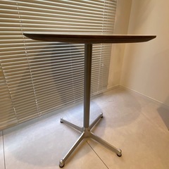 【差し上げます！】　カフェテーブルの画像