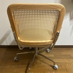 LOWYA ラタン調デスクチェア ワークチェア 韓国インテリアの画像