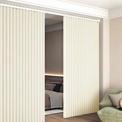 折りたたみ式 防水 間仕切りカーテンの画像