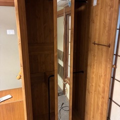 木製ワードローブ／姿見ミラー付き／収納家具(2/8、2/9夜、2/10夜、2/11取りに来てくださる方優先)の画像