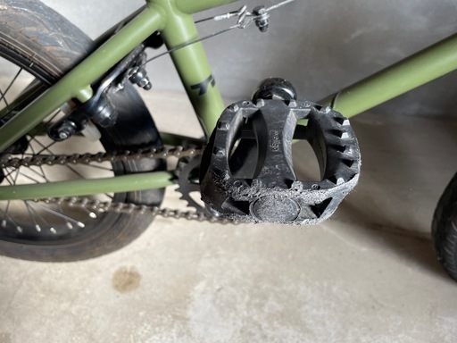 BMX  TNB  PLUG  16インチ
