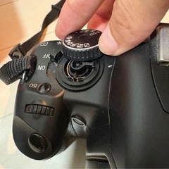 Canon キャノン　カメラ　ブラック　ジャンク品　EF-Sの画像